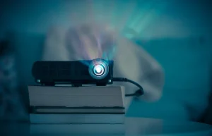 ultra short throw projector